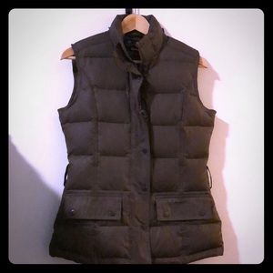 Barbour Feather Down Vest in Army Green (4US)